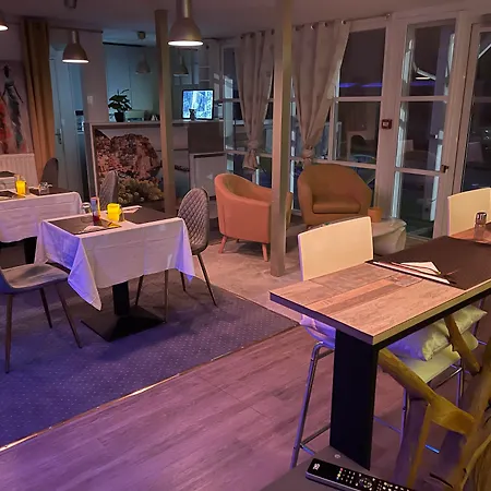 Self Check-in Mauguio