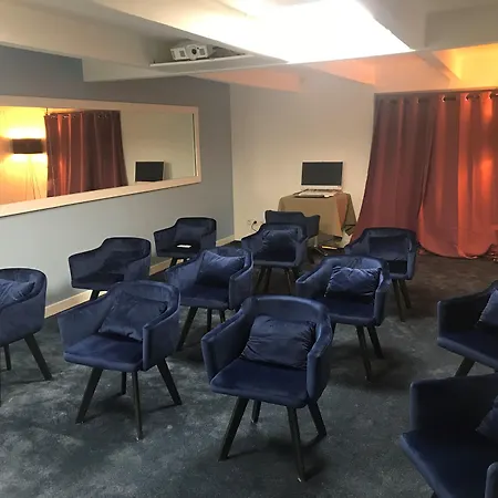 Ghm New Airport Hotel 2*